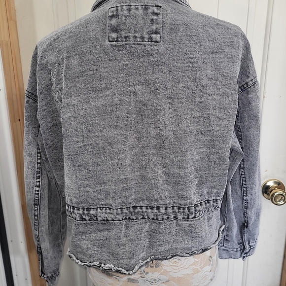 ASHLEY- VINTAGE CHARM CROPED JACKET - Picture 4 of 6